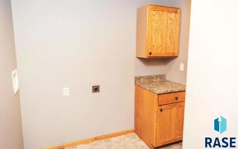 1543 Northridge Rd, Mitchell, SD 57301 photo 23