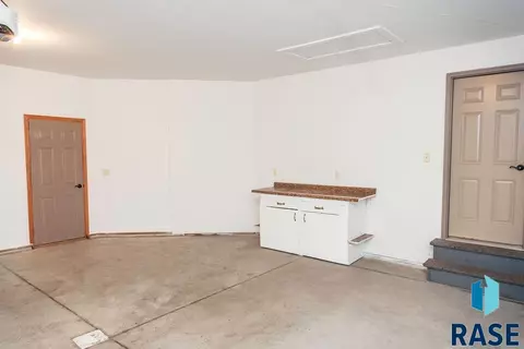 1543 Northridge Rd, Mitchell, SD 57301 photo 29