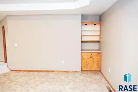 1543 Northridge Rd, Mitchell, SD 57301 photo 38