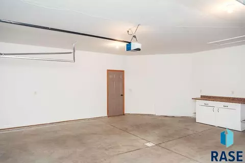 1543 Northridge Rd, Mitchell, SD 57301 photo 25