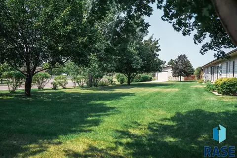1543 Northridge Rd, Mitchell, SD 57301 photo 12