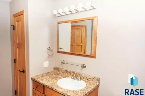 1543 Northridge Rd, Mitchell, SD 57301 photo 35