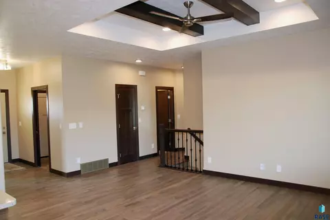 5308 E 64th St, Sioux Falls, SD 57108 photo 8