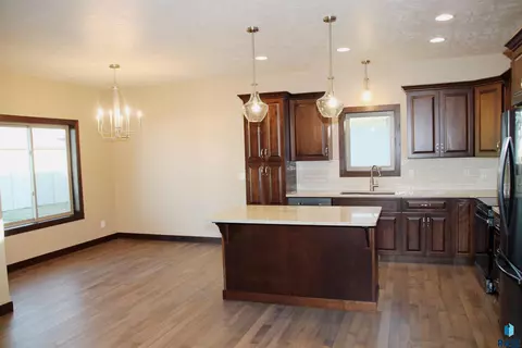 5308 E 64th St, Sioux Falls, SD 57108 photo 5