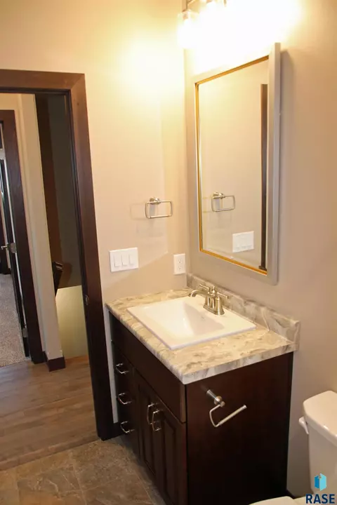 5308 E 64th St, Sioux Falls, SD 57108 photo 9