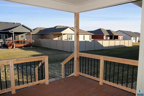 5308 E 64th St, Sioux Falls, SD 57108 photo 15