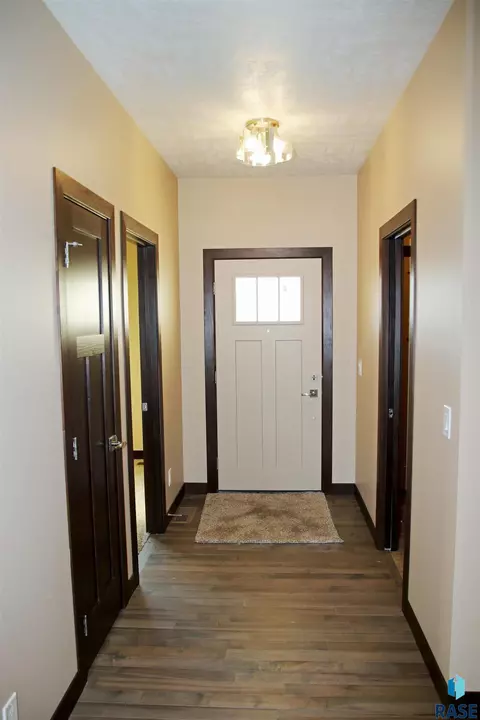 5308 E 64th St, Sioux Falls, SD 57108 photo 2