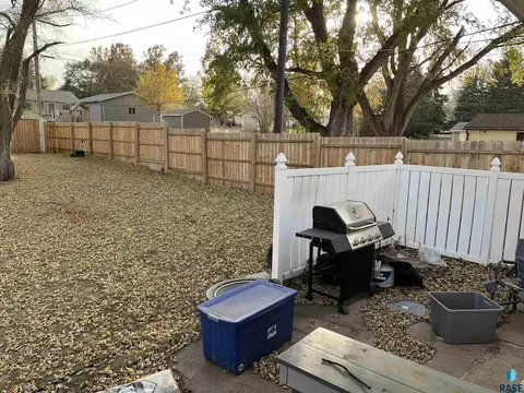 903 W Ash Ave, Mitchell, SD 57301 photo 7