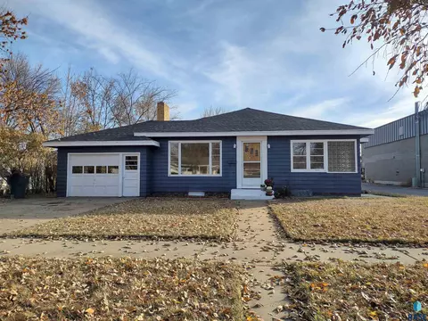 118 E 4th St, Miller, SD 57362 photo 32