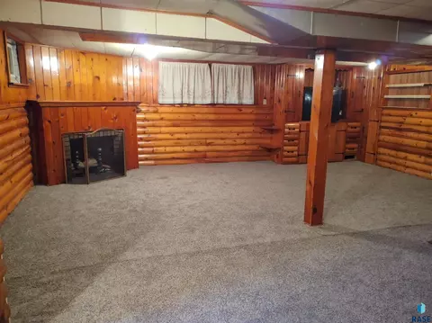118 E 4th St, Miller, SD 57362 photo 18