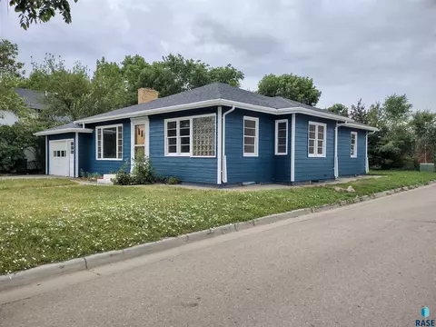 118 E 4th St, Miller, SD 57362 photo 36