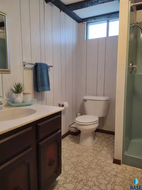 601 E 7th St, Miller, SD 57362 photo 20