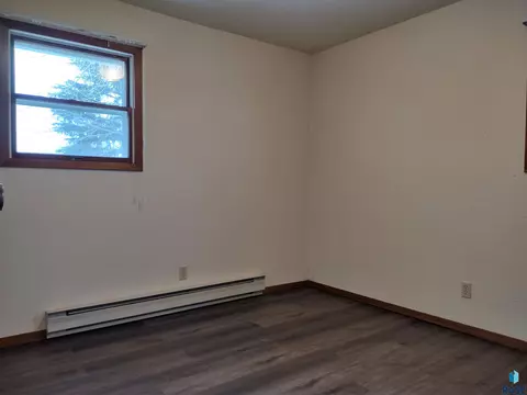 601 E 7th St, Miller, SD 57362 photo 12