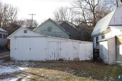 405 E 7th St, Dell Rapids, SD 57022 photo 19