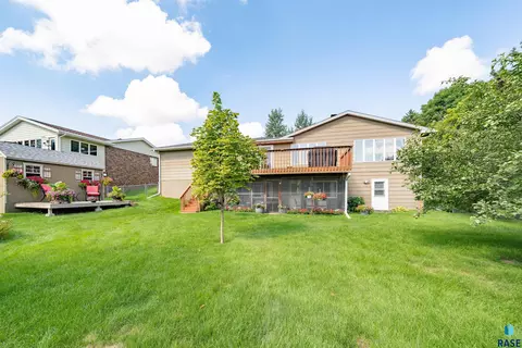 2013 Elizabeth Dr, Sioux Falls, SD 57103 photo 36