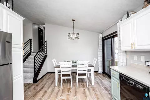 402 Deerview Ave, Tea, SD 57064 photo 11