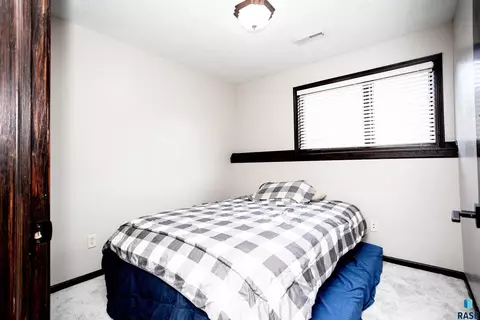 402 Deerview Ave, Tea, SD 57064 photo 27