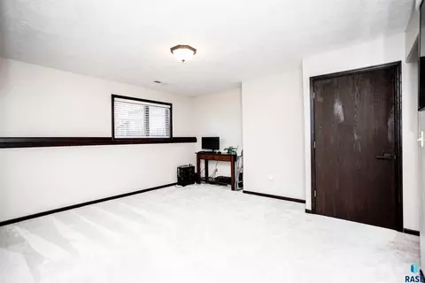 402 Deerview Ave, Tea, SD 57064 photo 26