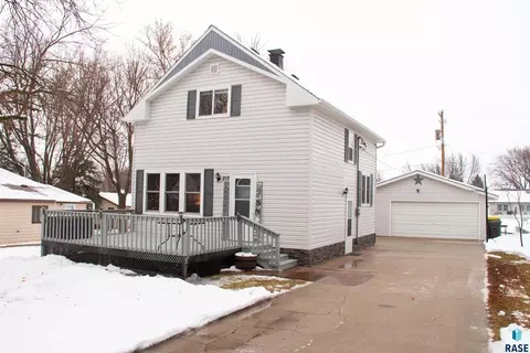212 E 8th St, Jasper, MN 56144 photo 1