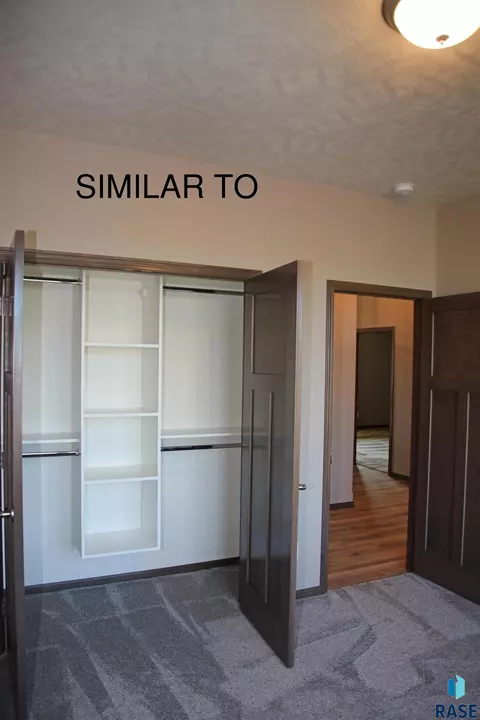 5404 E 65th St, Sioux Falls, SD 57108 photo 10
