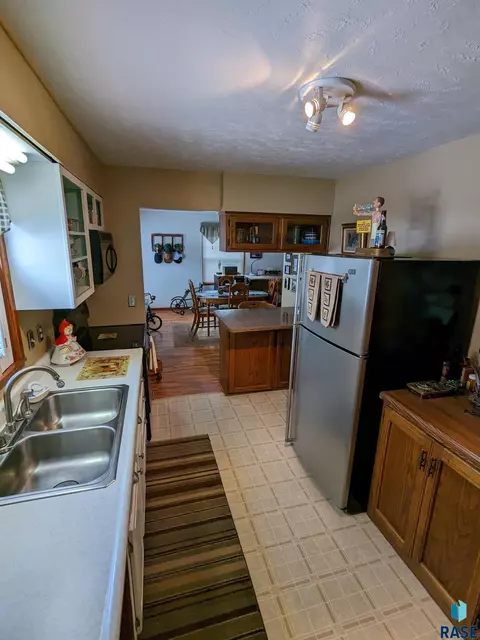 1605 E 24th St, Sioux Falls, SD 57105 photo 14