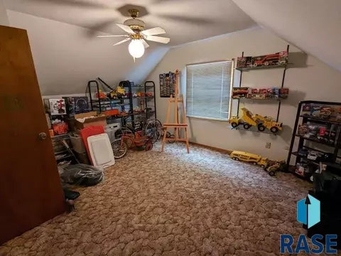 1605 E 24th St, Sioux Falls, SD 57105 photo 28