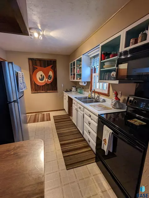 1605 E 24th St, Sioux Falls, SD 57105 photo 15