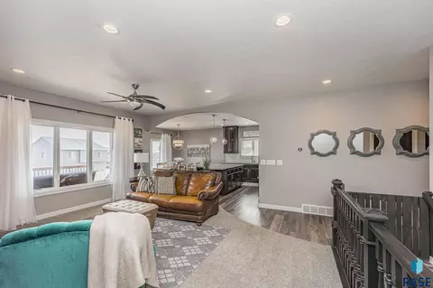 1400 Ripple Creek Rd, Dell Rapids, SD 57022 photo 5