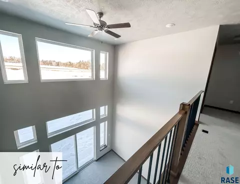 8133 E Tencate Pl, Sioux Falls, SD 57110 photo 7