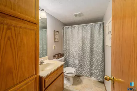 301 W Spruce St, Brandon, SD 57005 photo 31