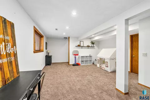 301 W Spruce St, Brandon, SD 57005 photo 28