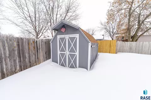 301 W Spruce St, Brandon, SD 57005 photo 43