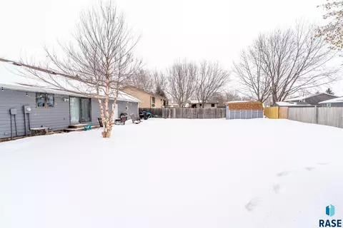 301 W Spruce St, Brandon, SD 57005 photo 42