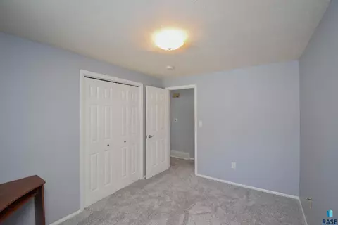 4001 E 22nd St, Sioux Falls, SD 57103 photo 23