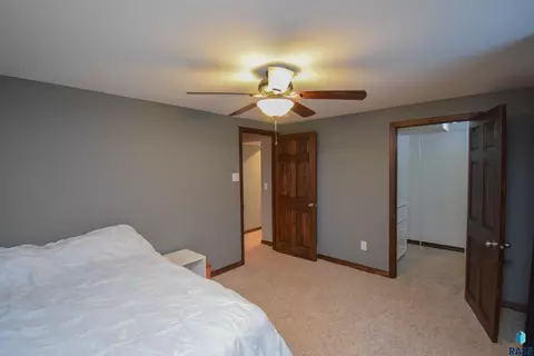 4001 E 22nd St, Sioux Falls, SD 57103 photo 29