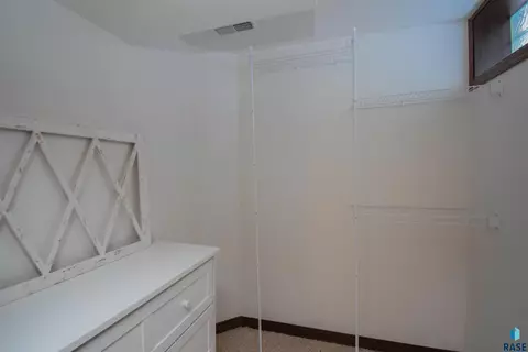 4001 E 22nd St, Sioux Falls, SD 57103 photo 30