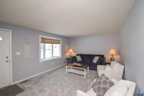 4001 E 22nd St, Sioux Falls, SD 57103 photo 10