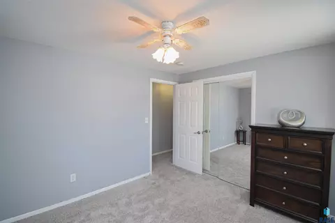 4001 E 22nd St, Sioux Falls, SD 57103 photo 15