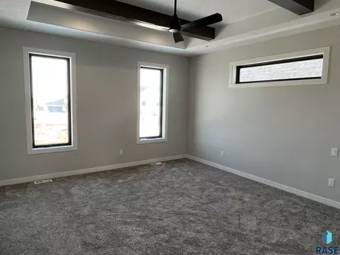 7308 E Misty Knoll Cir, Sioux Falls, SD 57110 photo 11