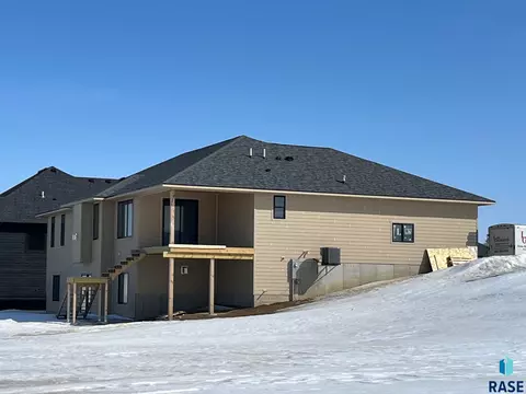 7308 E Misty Knoll Cir, Sioux Falls, SD 57110 photo 24