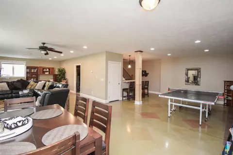 300 E Pinehurst Dr, Sioux Falls, SD 57108 photo 43
