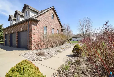 300 E Pinehurst Dr, Sioux Falls, SD 57108 photo 53