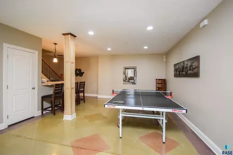 300 E Pinehurst Dr, Sioux Falls, SD 57108 photo 42