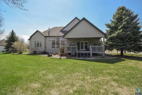300 E Pinehurst Dr, Sioux Falls, SD 57108 photo 54