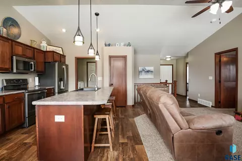 3505 E Brewster St, Sioux Falls, SD 57108 photo 14