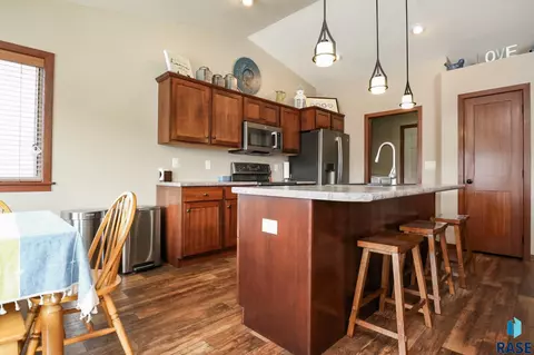 3505 E Brewster St, Sioux Falls, SD 57108 photo 9