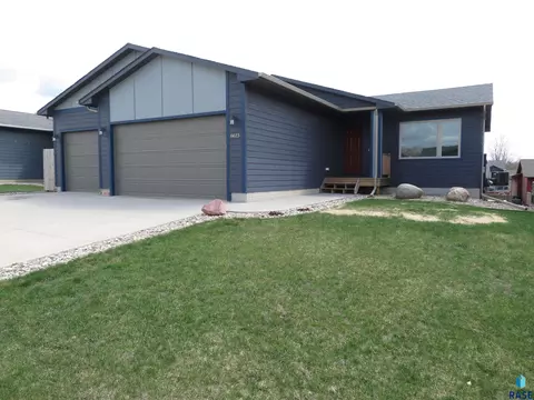 6615 W 5th St, Sioux Falls, SD 57107 photo 1