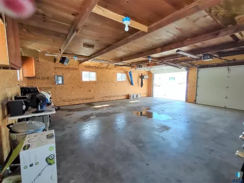 504 E 4th St, Miller, SD 57362 photo 59