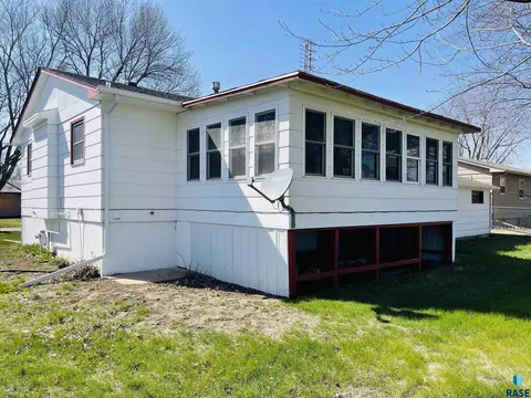 630 Center St, Centerville, SD 57014 photo 12