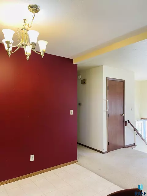 630 Center St, Centerville, SD 57014 photo 4